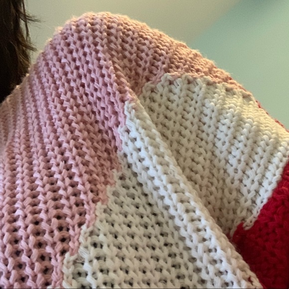 Color-block sweater - Picture 2 of 4